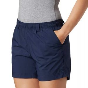 Women’s Columbia PFG Shorts in Navy